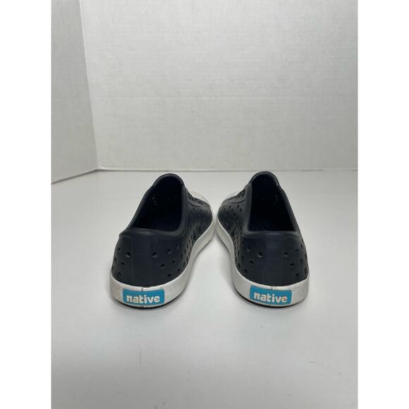 NATIVE Toddler Jefferson Slip On Shoe Size 9 Black - Picture 2 of 7